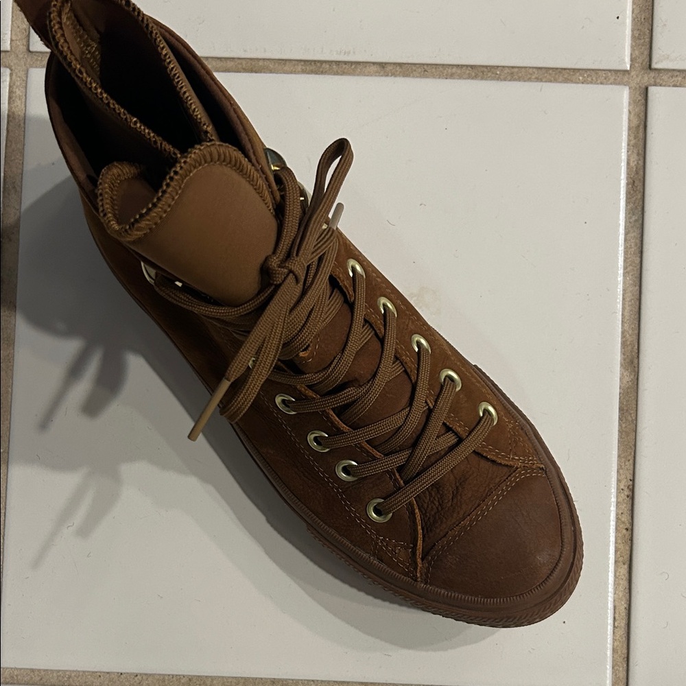 Men's Classic Brown High-Top Sneakers